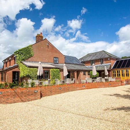 The Three Lions Hotell Fordingbridge Exteriör bild